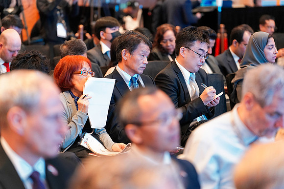 Img-180