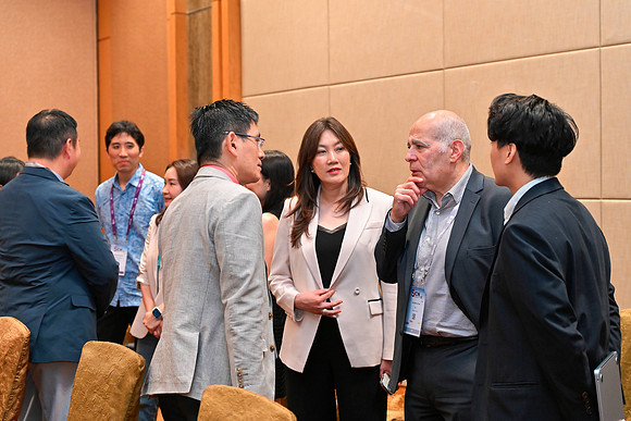 Img-147