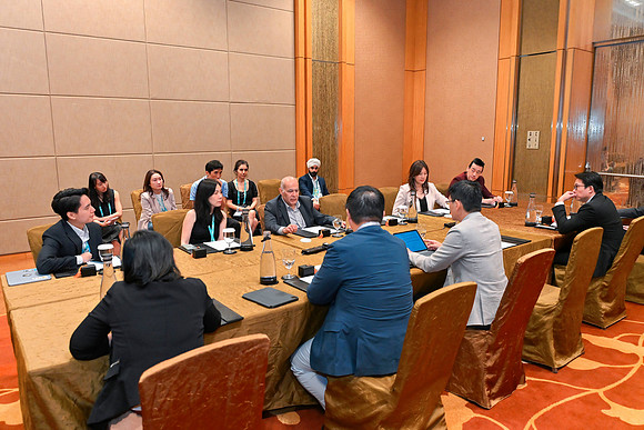 Img-180