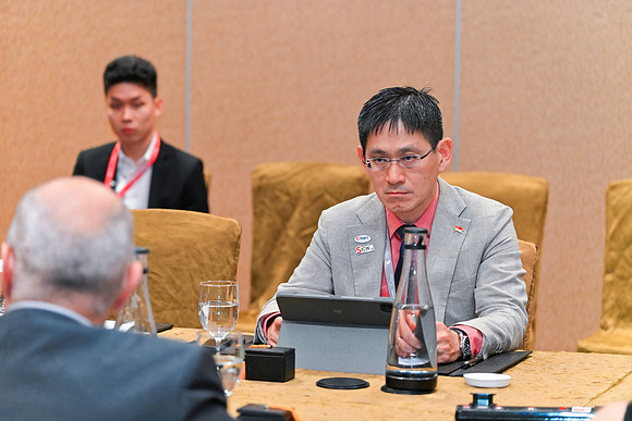 Img-187