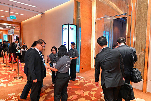 Img-058