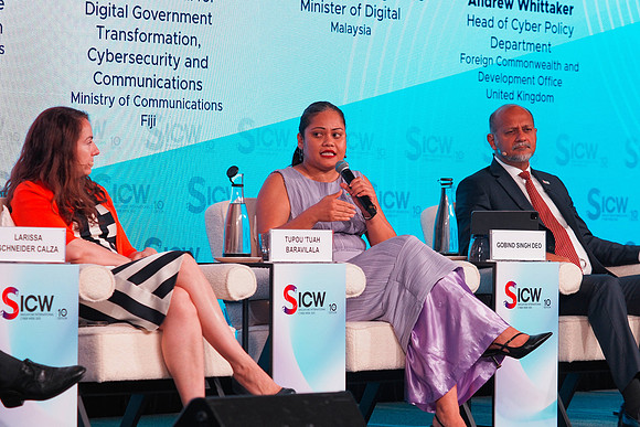 Img-239