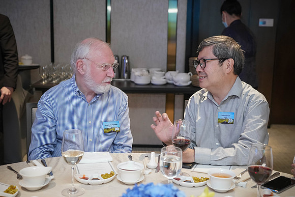 Img-0049