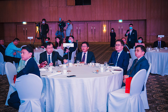 Img-0063