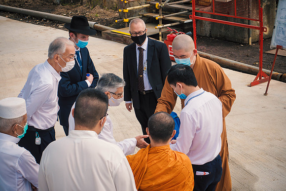Img-0043