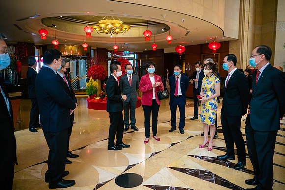 Img-0059