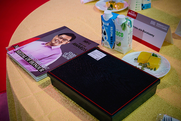 Img-0056
