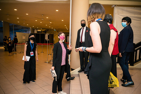 Img-0060