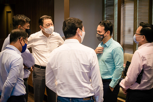 Img-0032