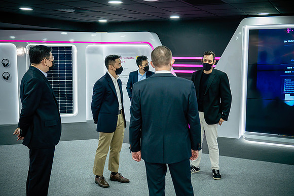 Img-0044
