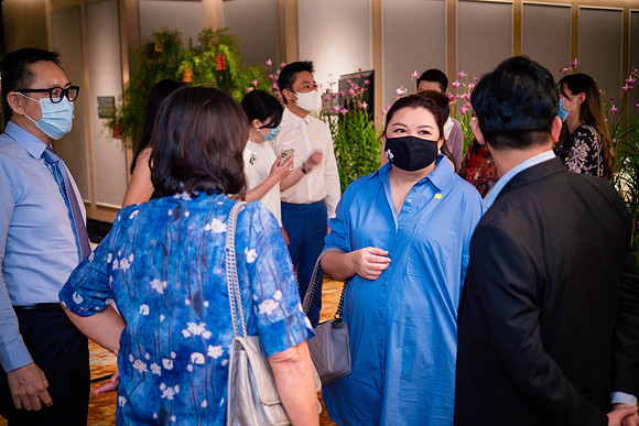 Img-0044