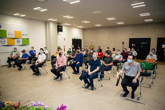 Img-0044