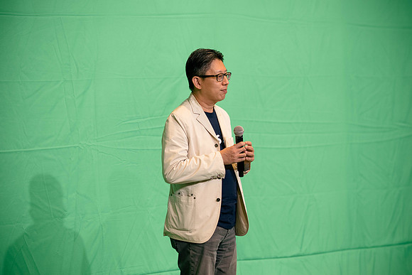 Img-0049