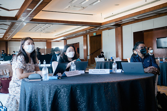 Img-0033