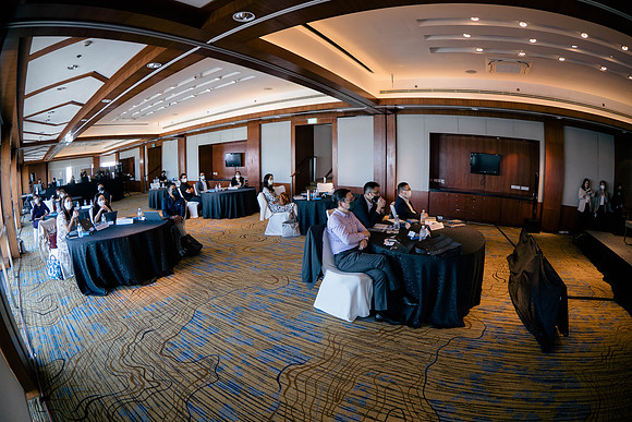 Img-0049