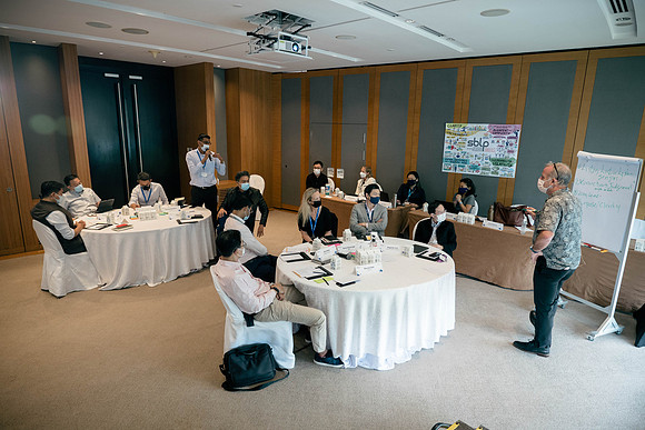 Img-0042