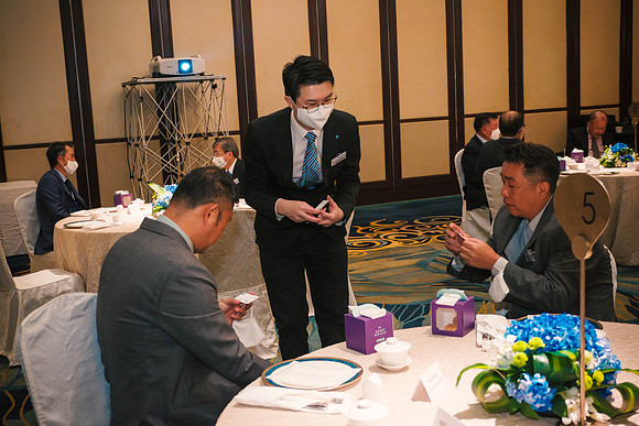 Img-0052