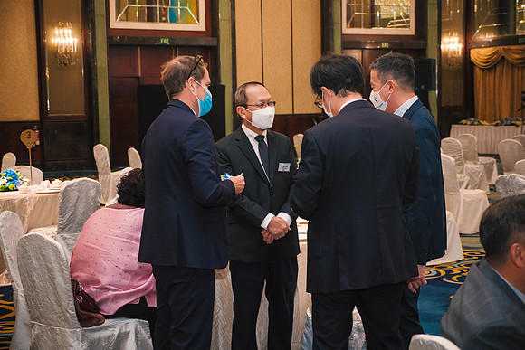 Img-0085
