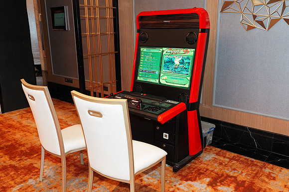 PB180025