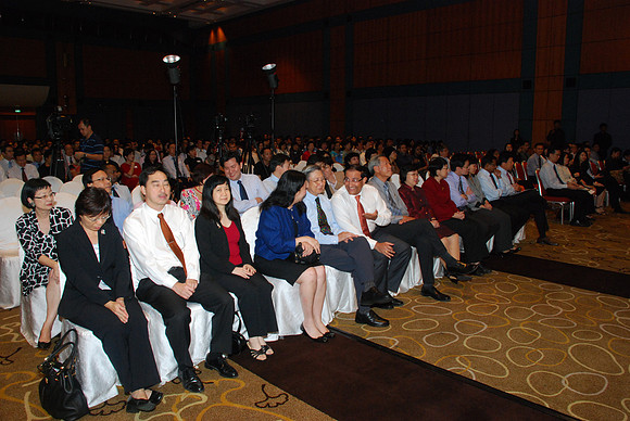 MOE 080411_0057