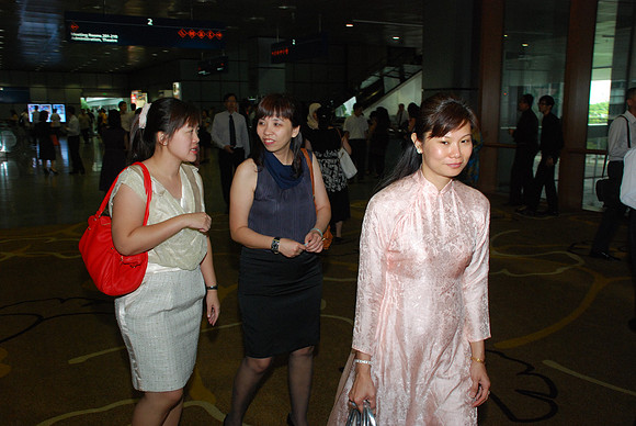 MOE 080411_0030