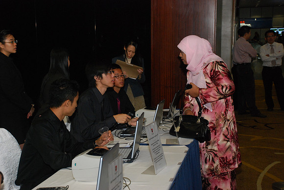 MOE 080411_0020