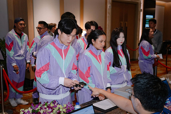 DSC00027_Low