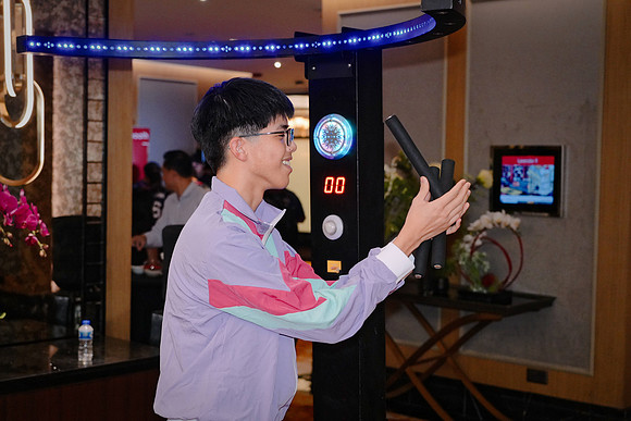 DSC00033_Low