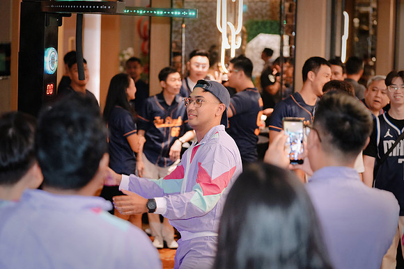 DSC00058_Low