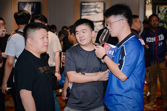 DSC00079_Low