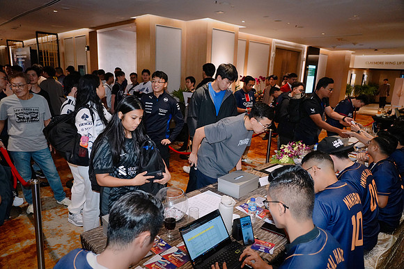DSC00136_Low
